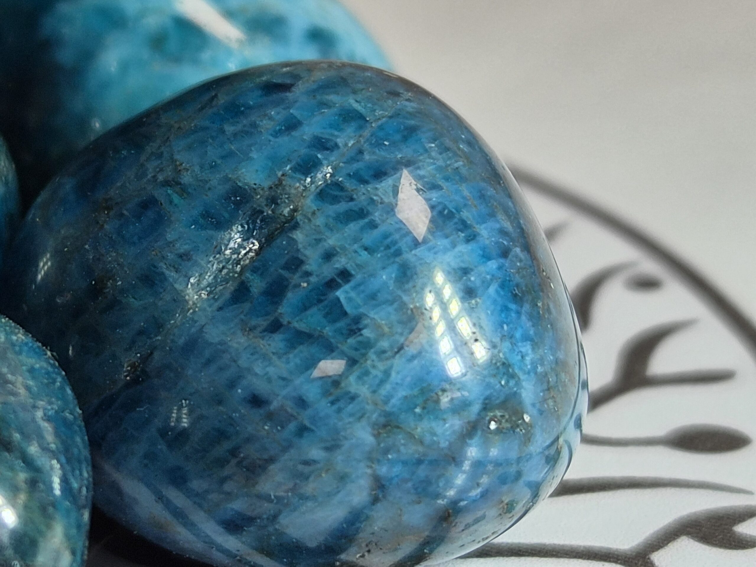 Pierre roulée Apatite bleue AA