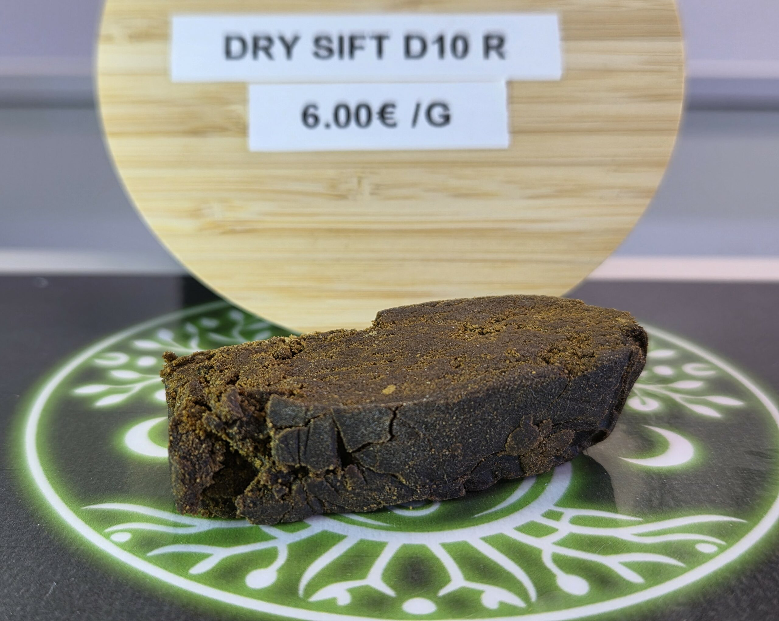 Résine molécule Delta 10 DRY SIFT
