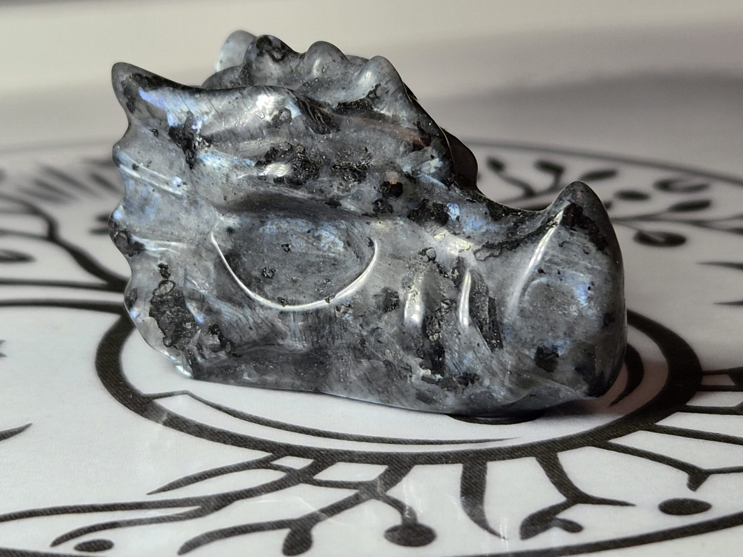 Tête de dragon Labradorite