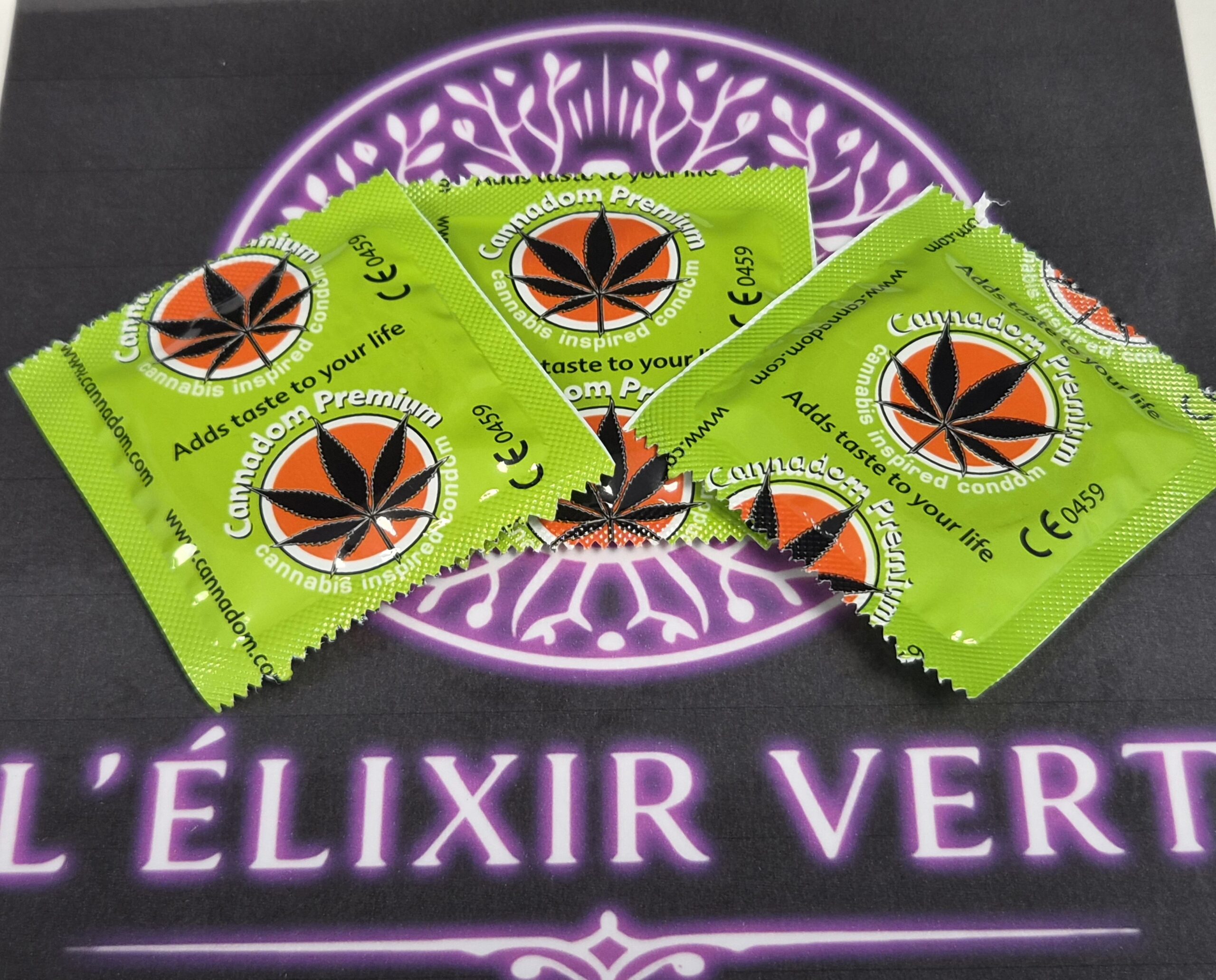 Préservatifs aromatisés au CBD 