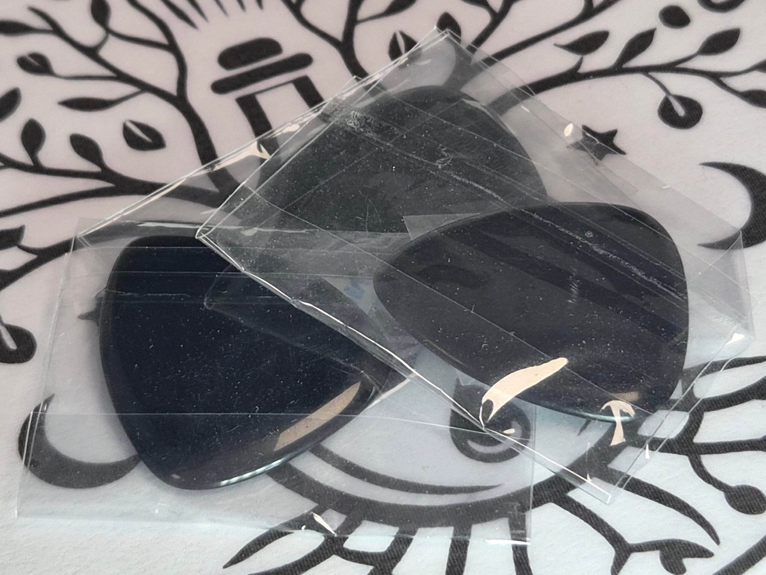 Médiator guitare obsidienne noire