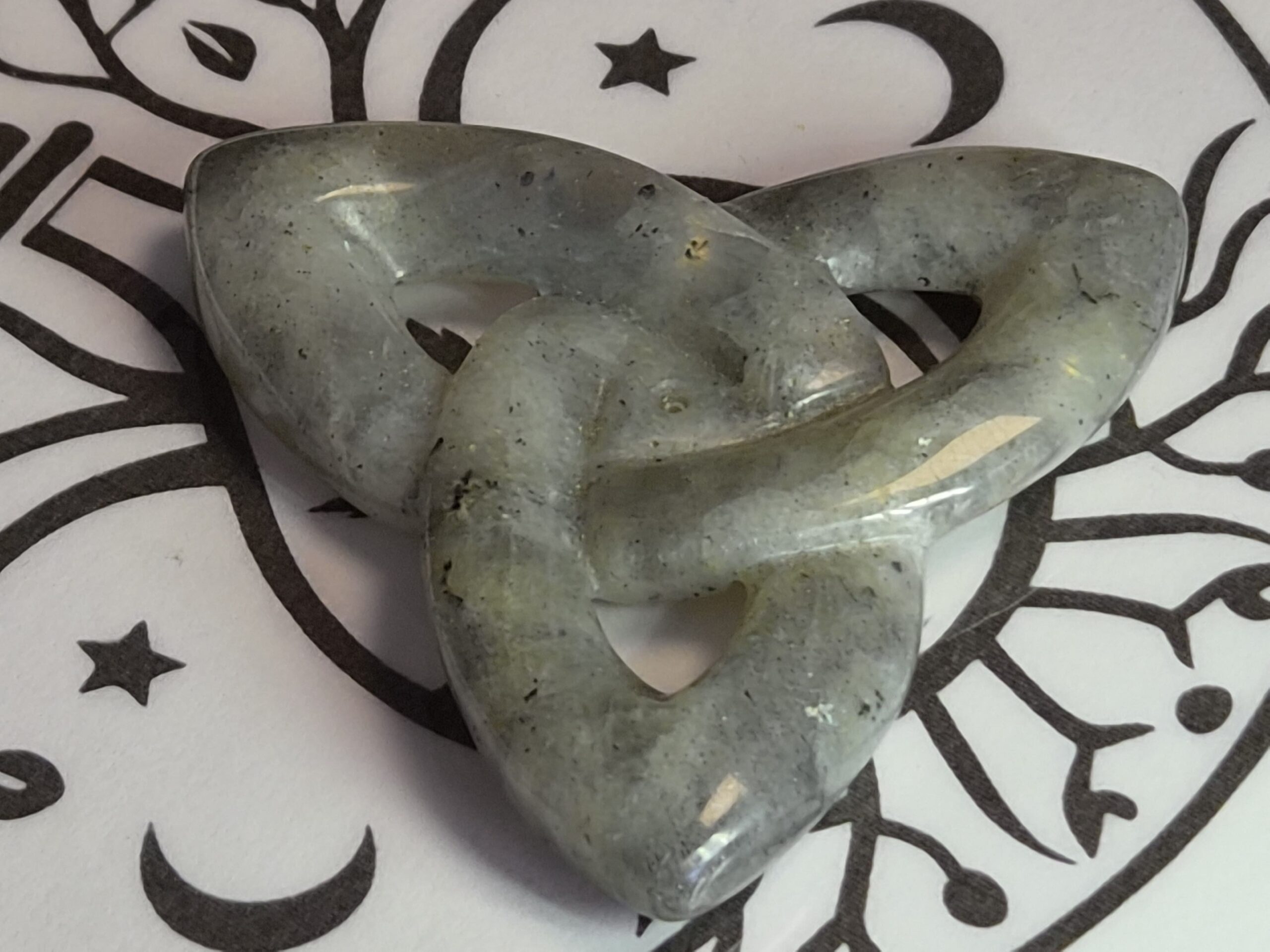 Triquetra Labradorite A