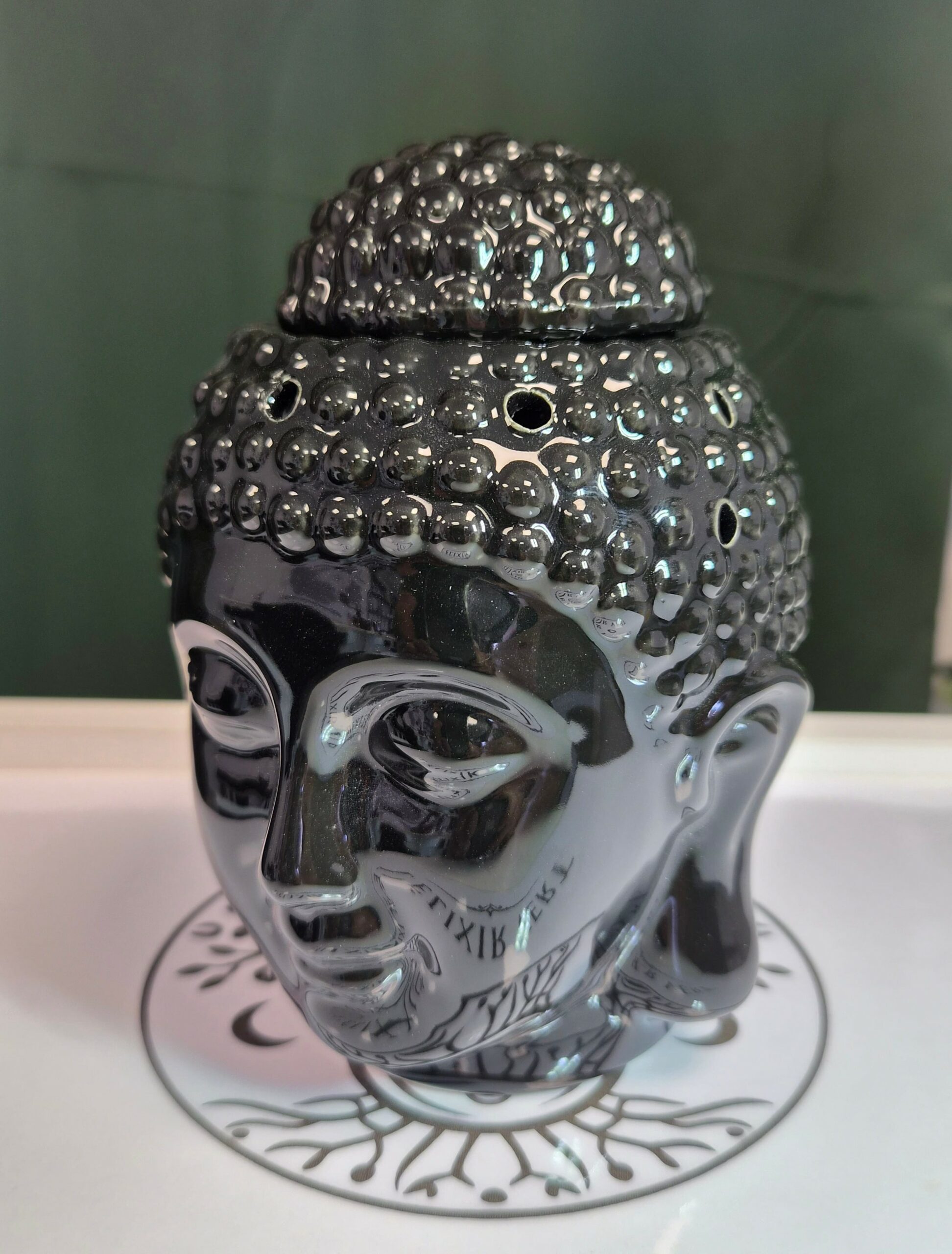 Diffuseur d’huile – Bouddha indien Noir