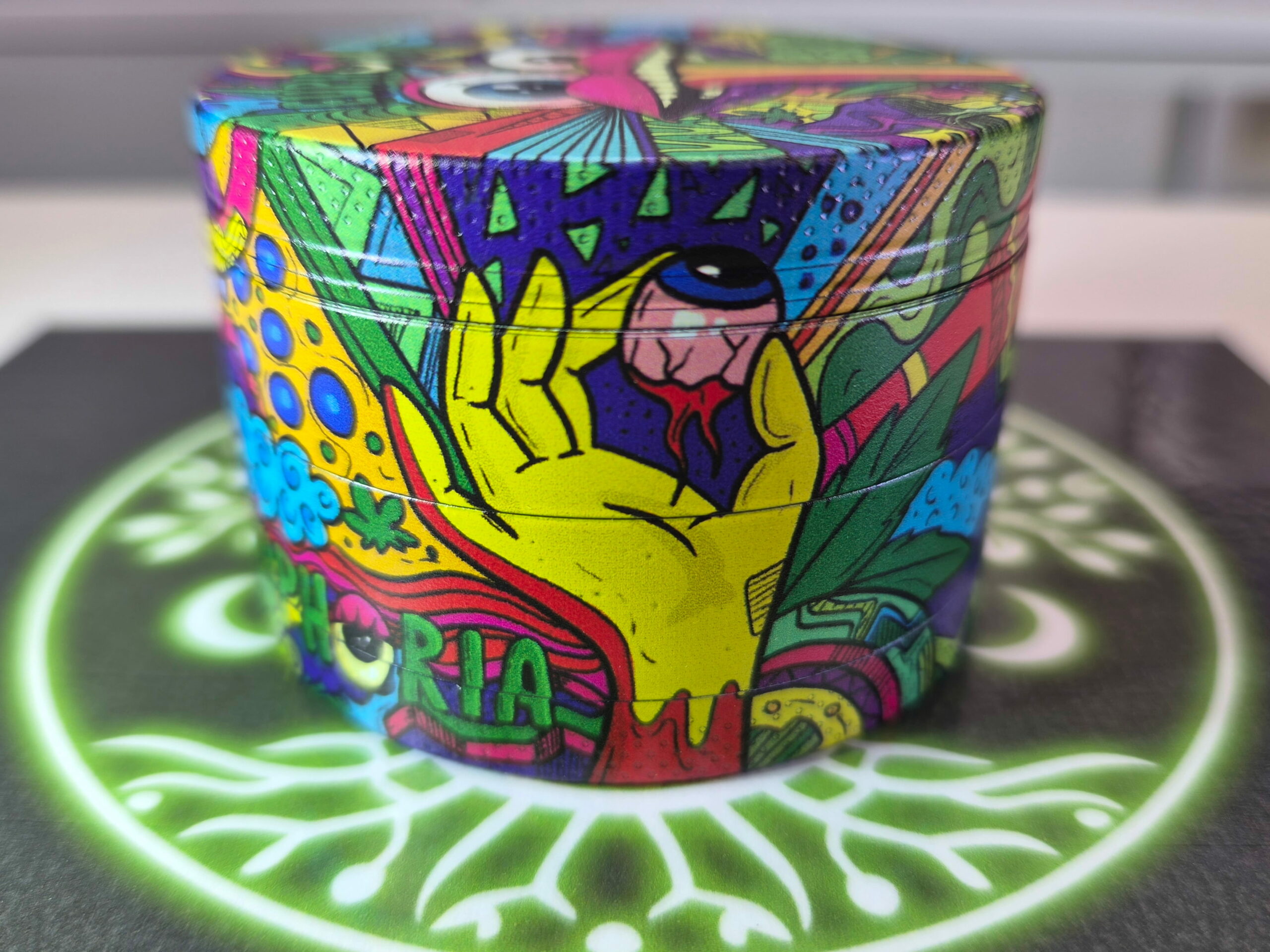 GRINDERR VIBRANT