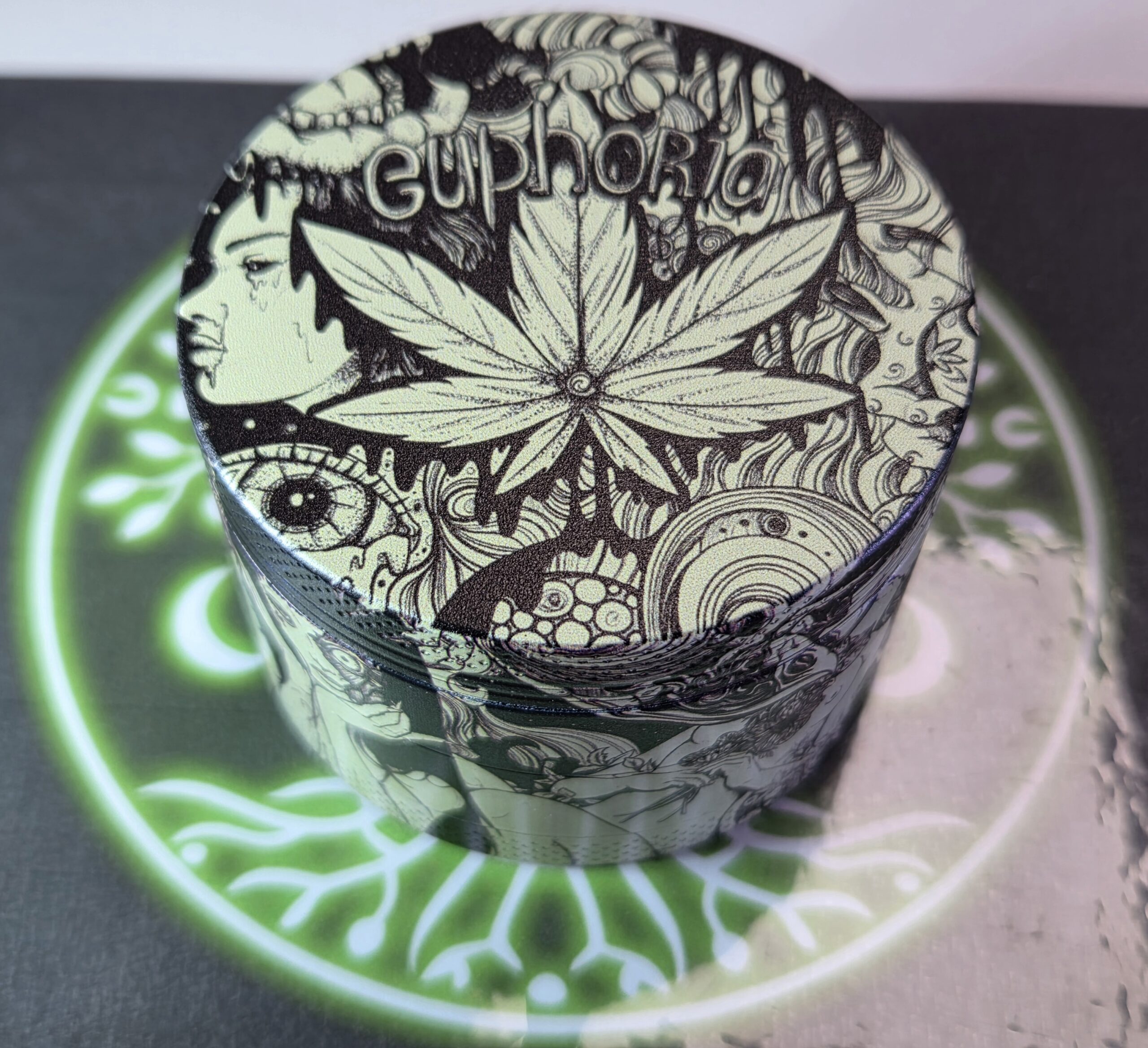 GRINDER MYSTIQUE