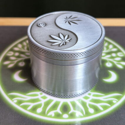 GRINDER Yin Yang Leaf 50mm