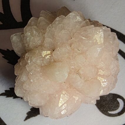 Pierre brute — Quartz rose cristallisé A